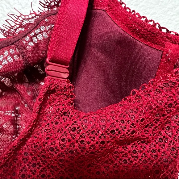 Sexy Red Victoria’s Secret Dream Angels Bra without padding - Picture 5 of 8